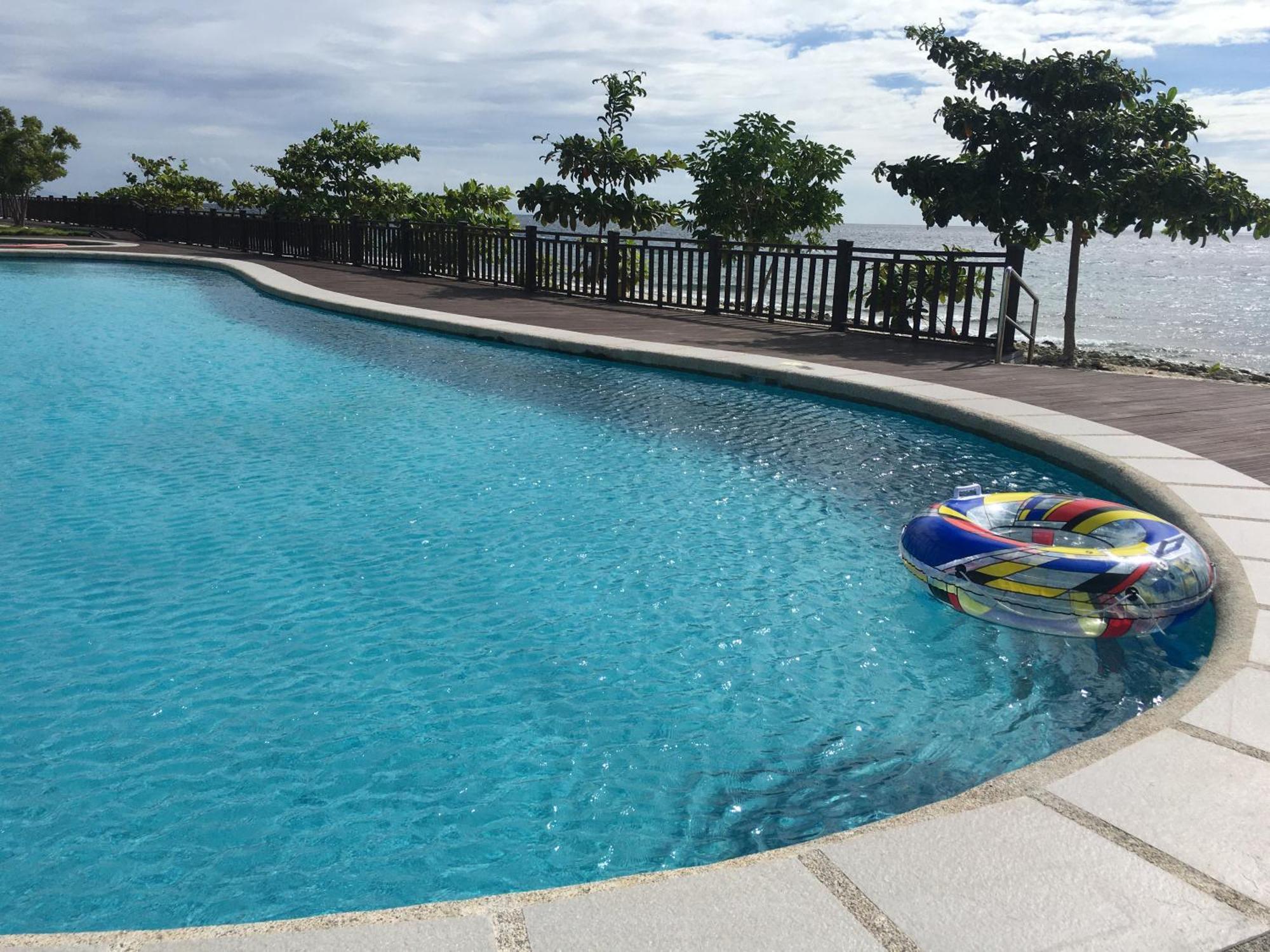 W Golf Resort Oslob Exterior foto