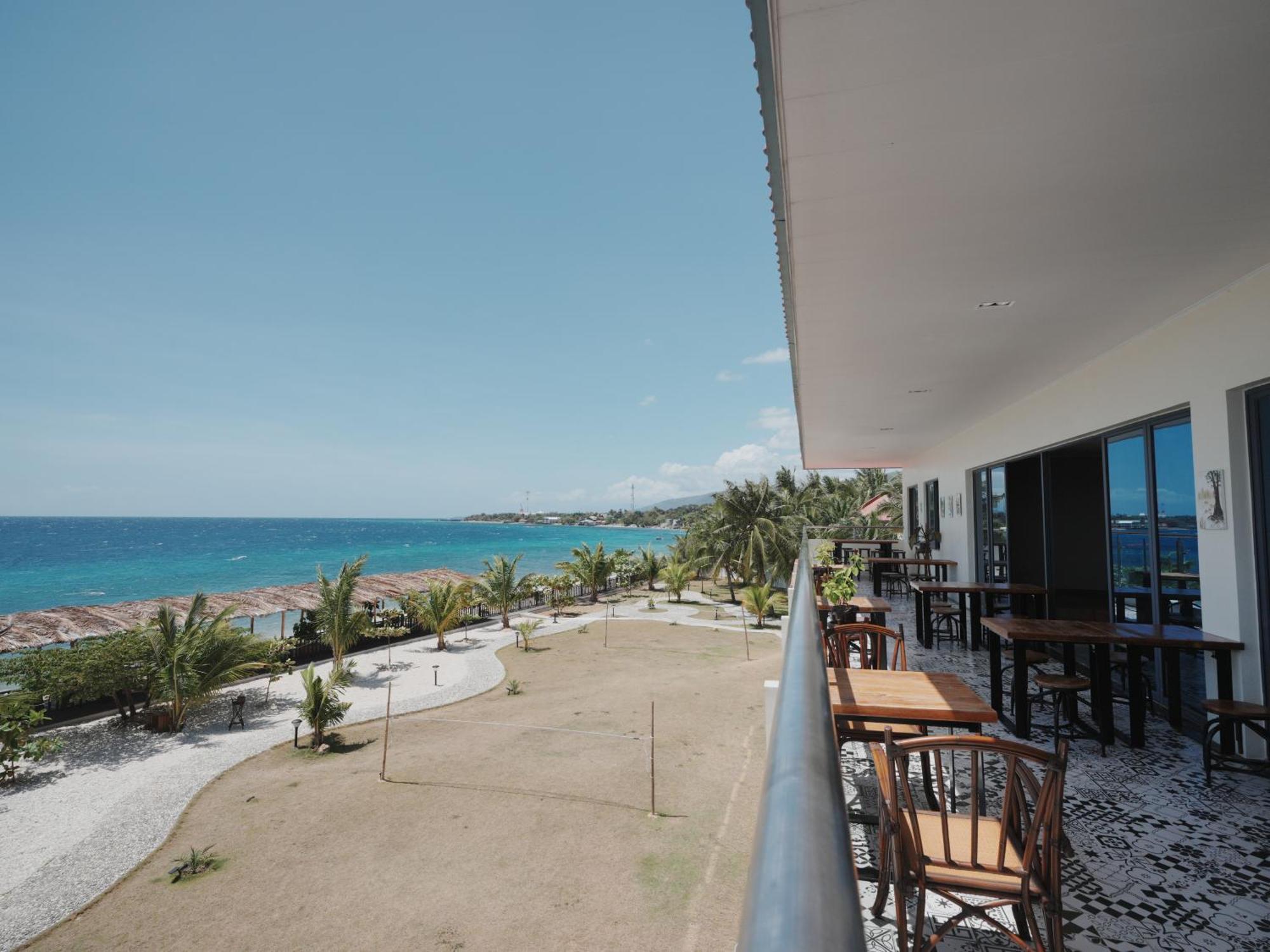 W Golf Resort Oslob Exterior foto